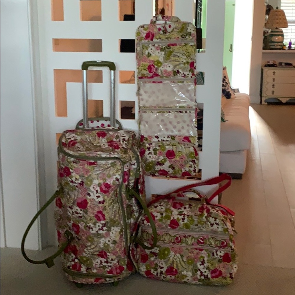 Luggage set